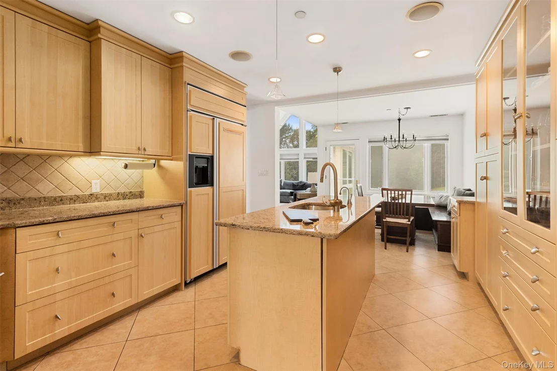 Photo of 33 Hillandale Road