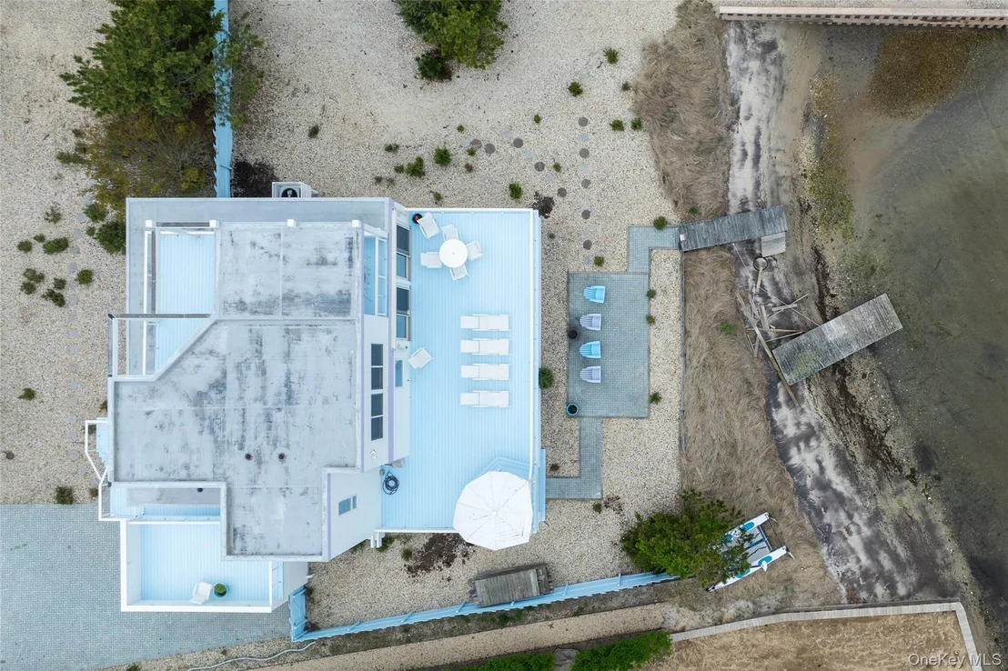 Photo of 398 Dune Road