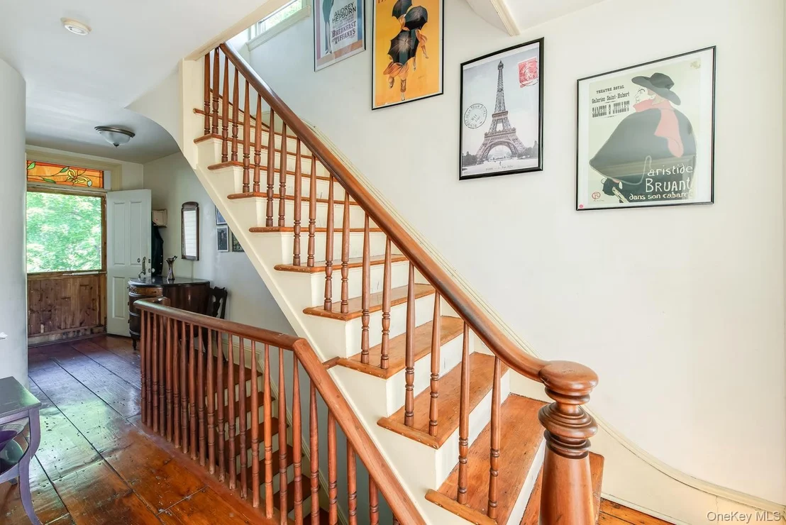 Photo of 33 Cliff Street