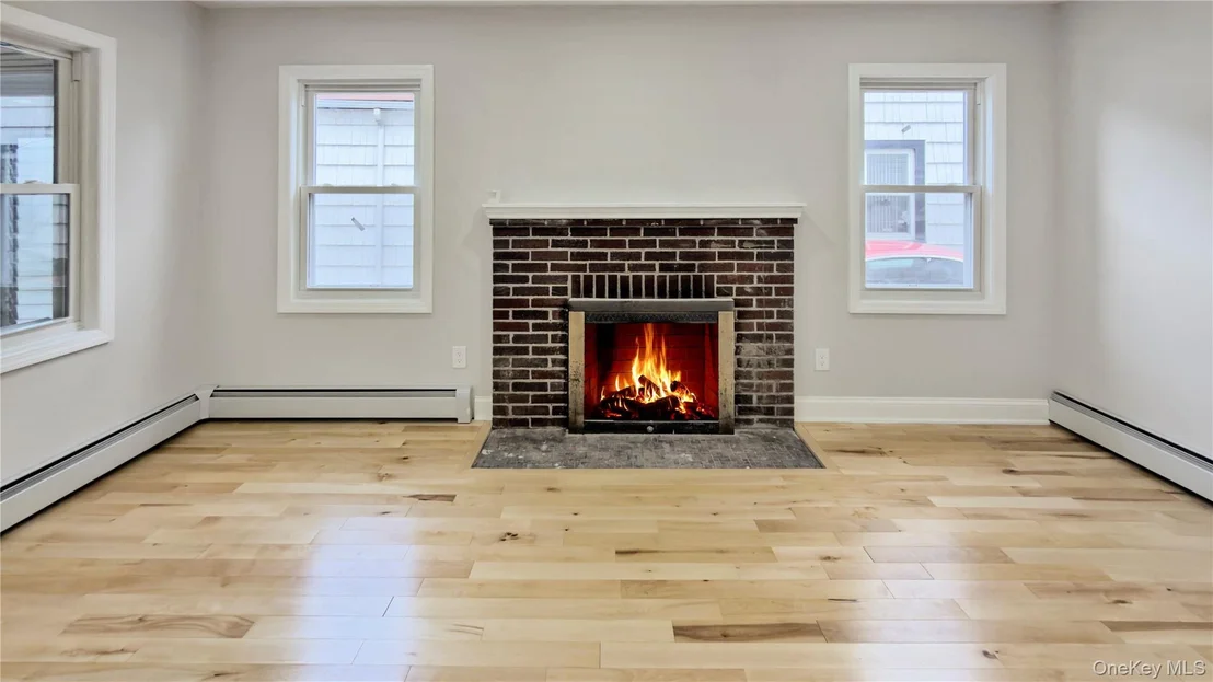 Photo of 138 Windsor Parkway
