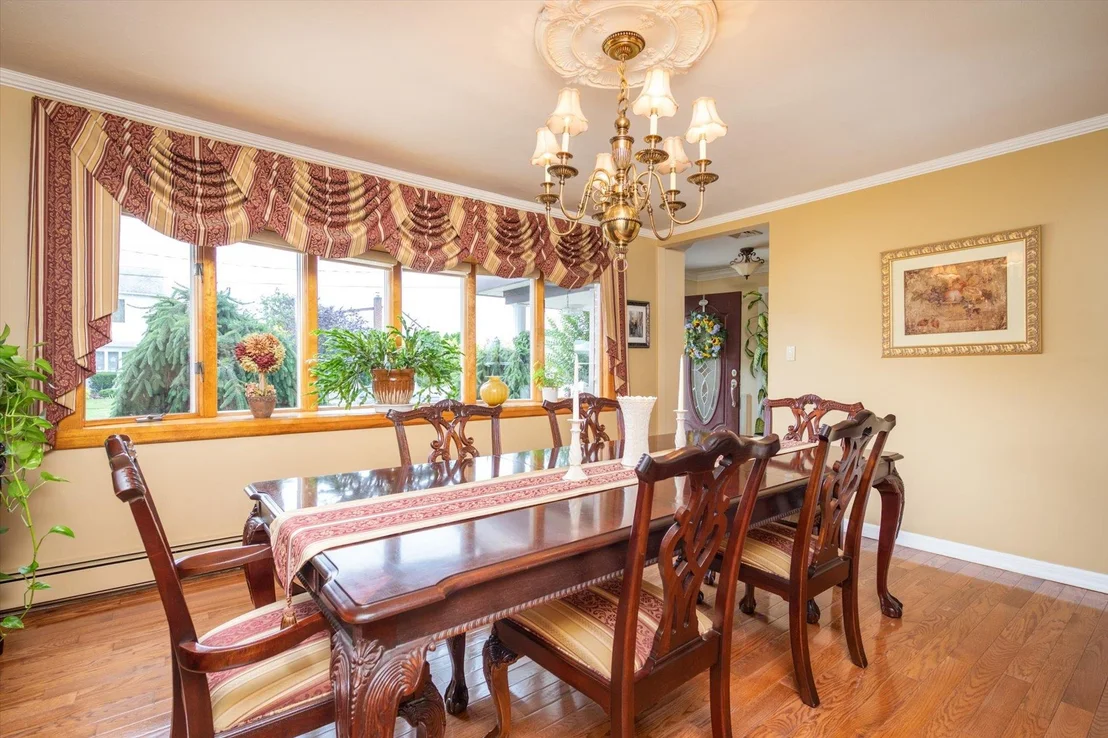 Photo of 7 Crocus Drive