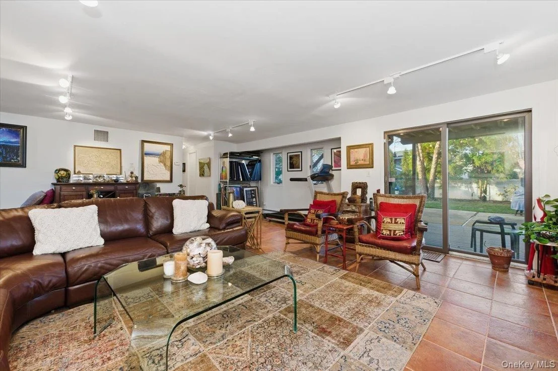 Photo of 31 Regent Drive