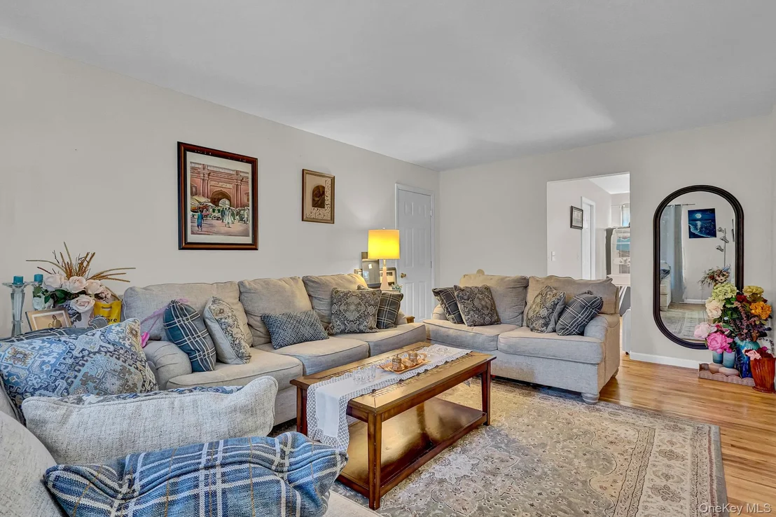Photo of 6 13th Street