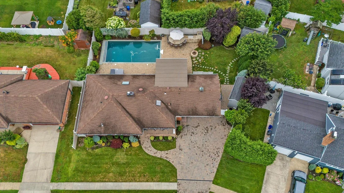 Photo of 2854 Lenox Road
