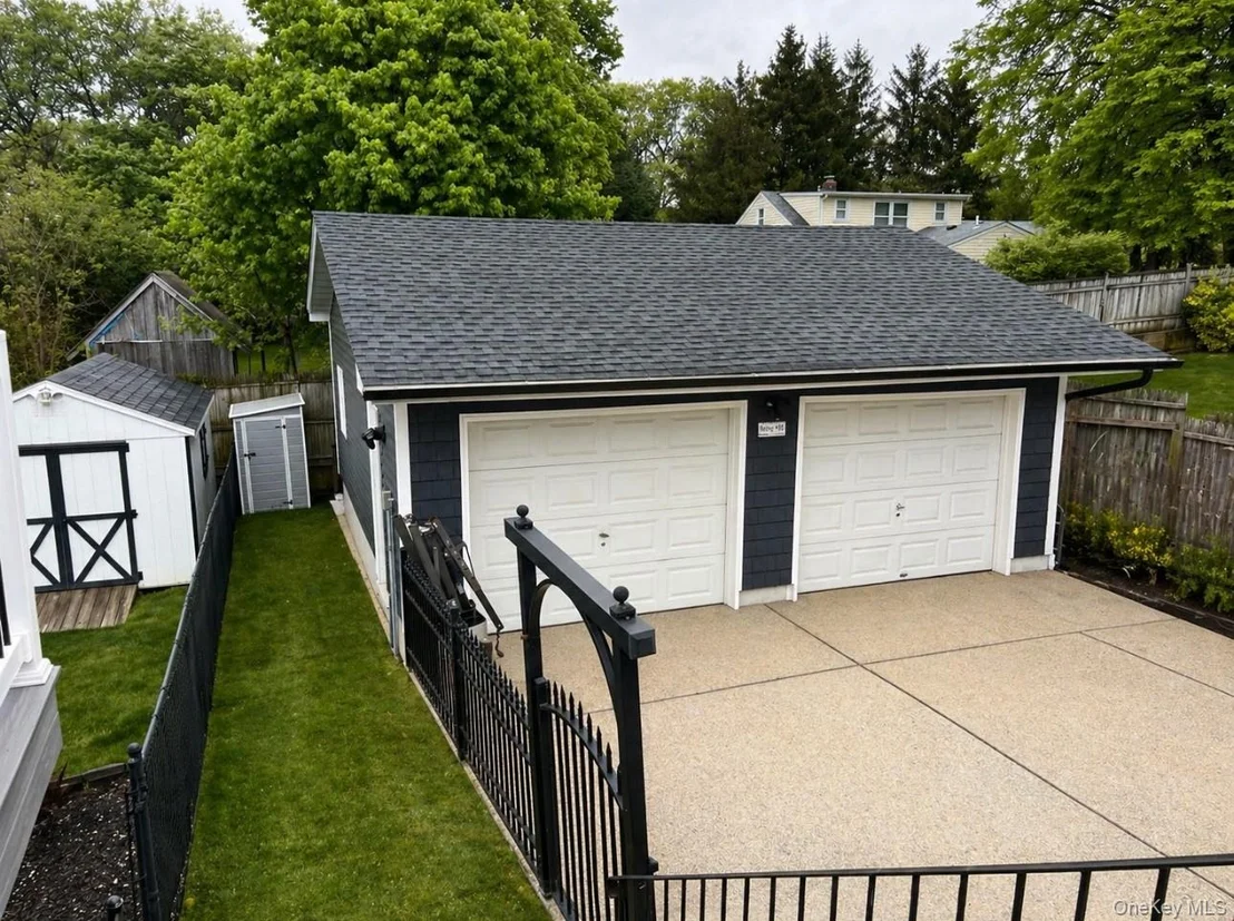 Photo of 15 Highview Avenue