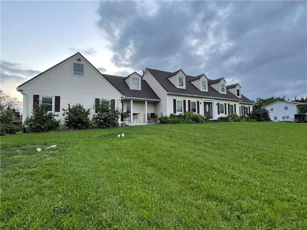 Photo of 142 Laroe Road