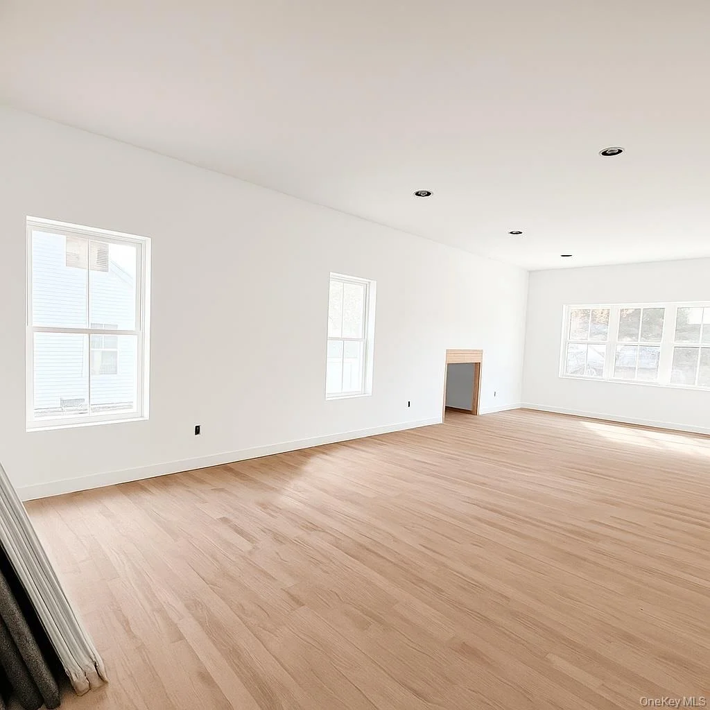 Photo of 12 Fox Run Court