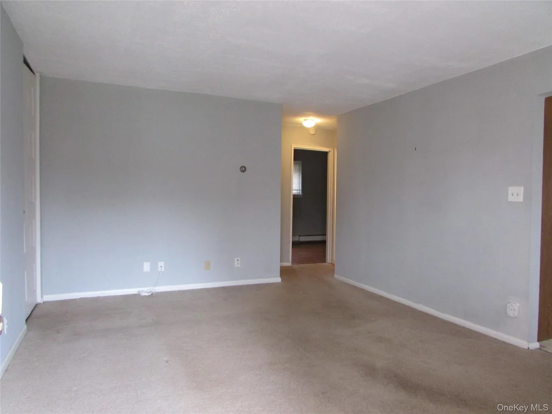 Photo of Unit 7 at 7 Manor Drive