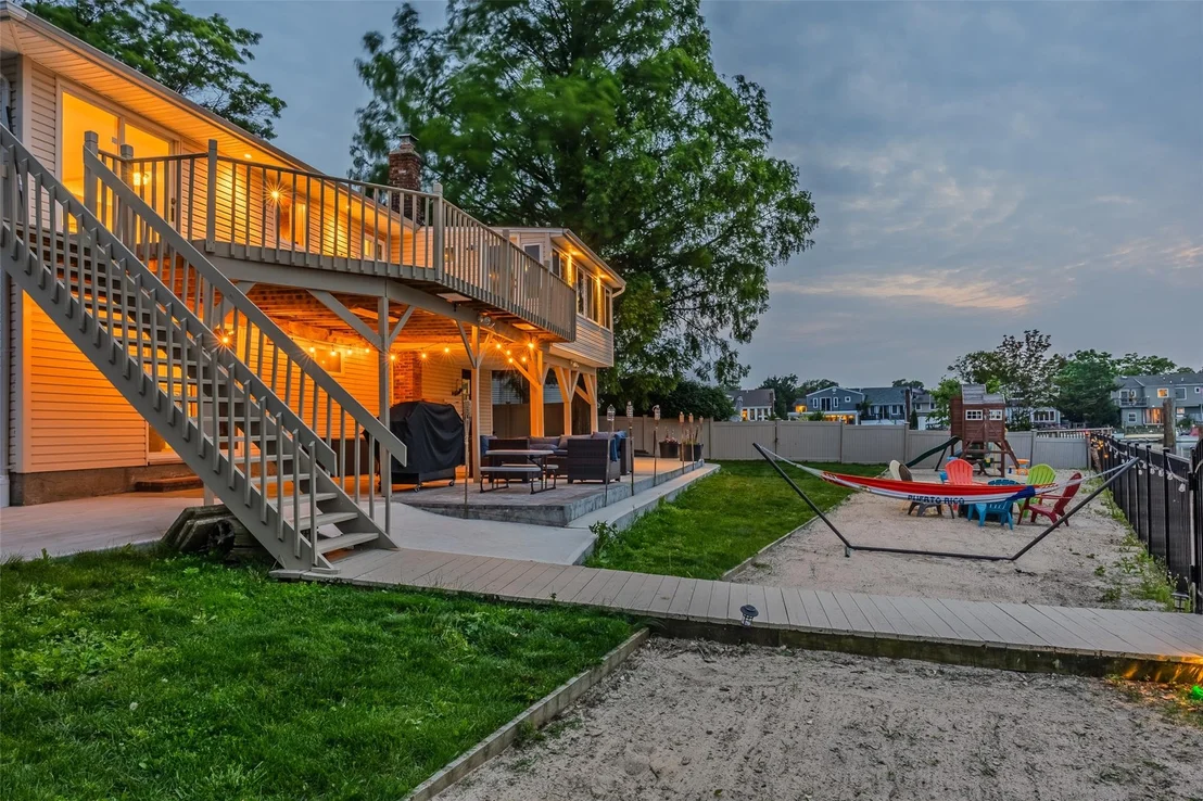 Photo of 3056 Ann Street