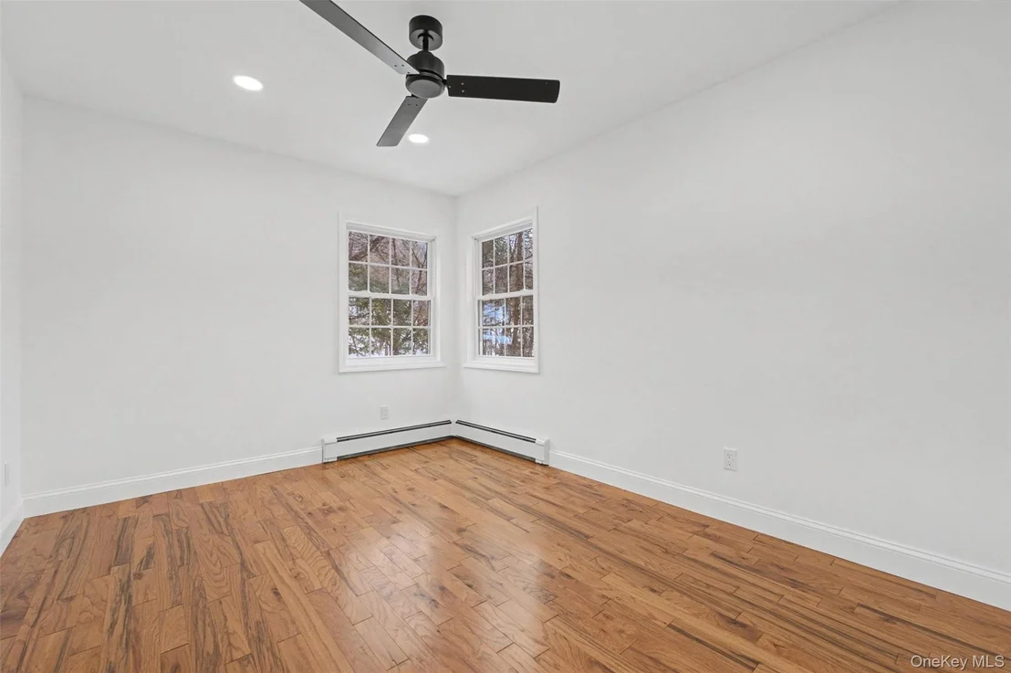 Photo of 16 Cold Spring Road