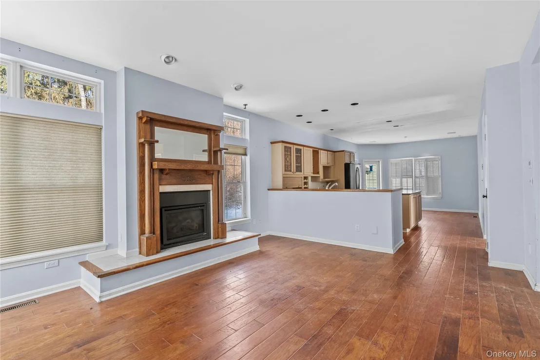 Photo of 2 Bridle Way
