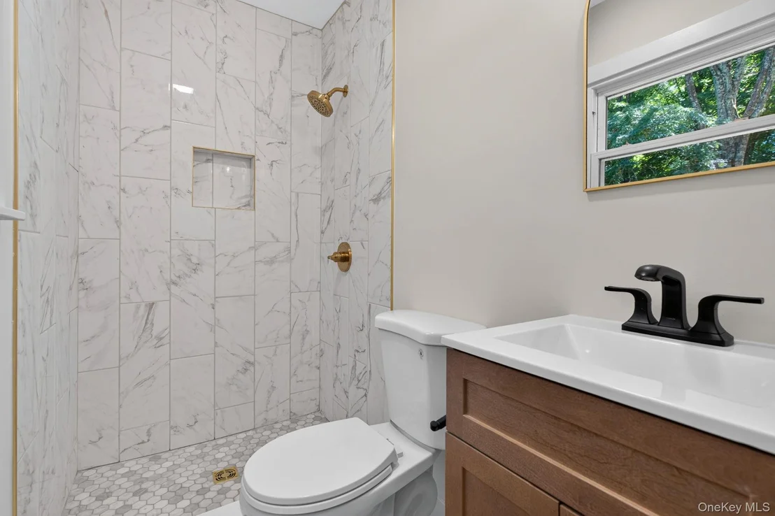 Photo of 218 Johnson Road