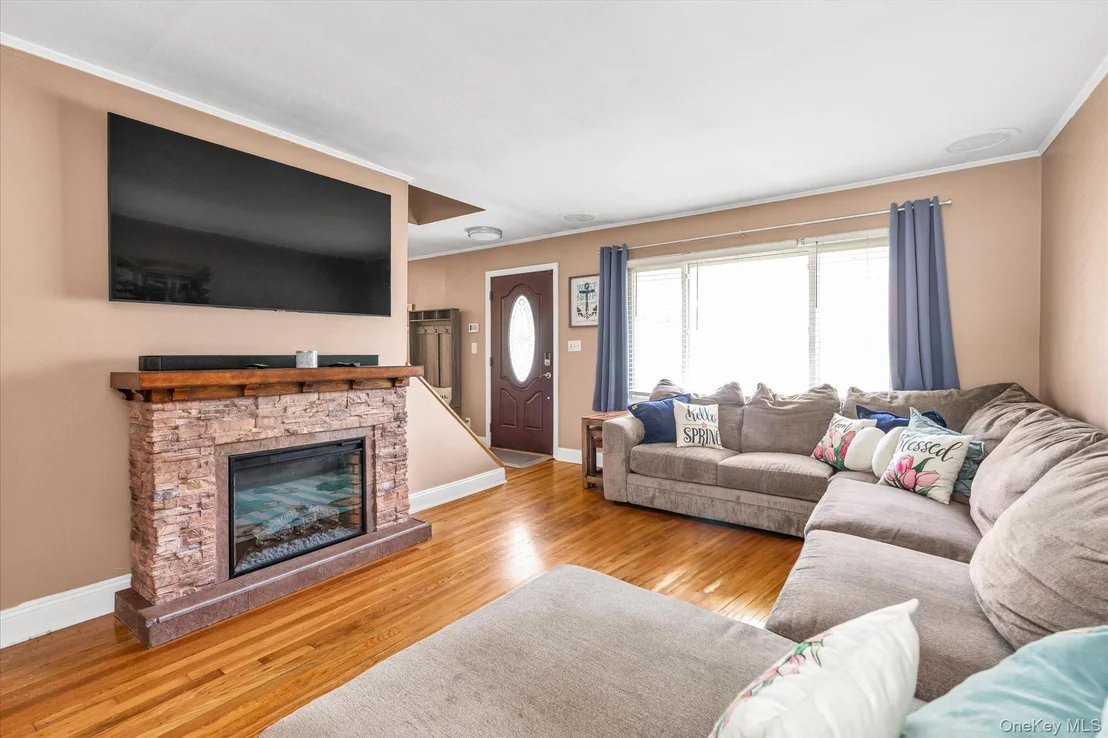 Photo of 64 Kobb Boulevard