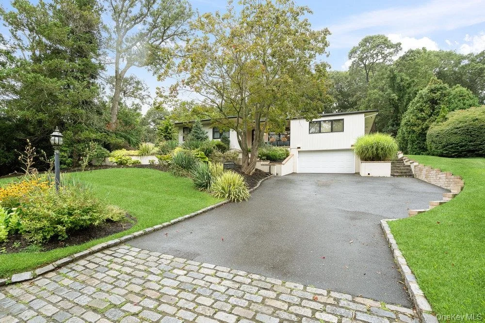 Photo of 17 Newport Drive