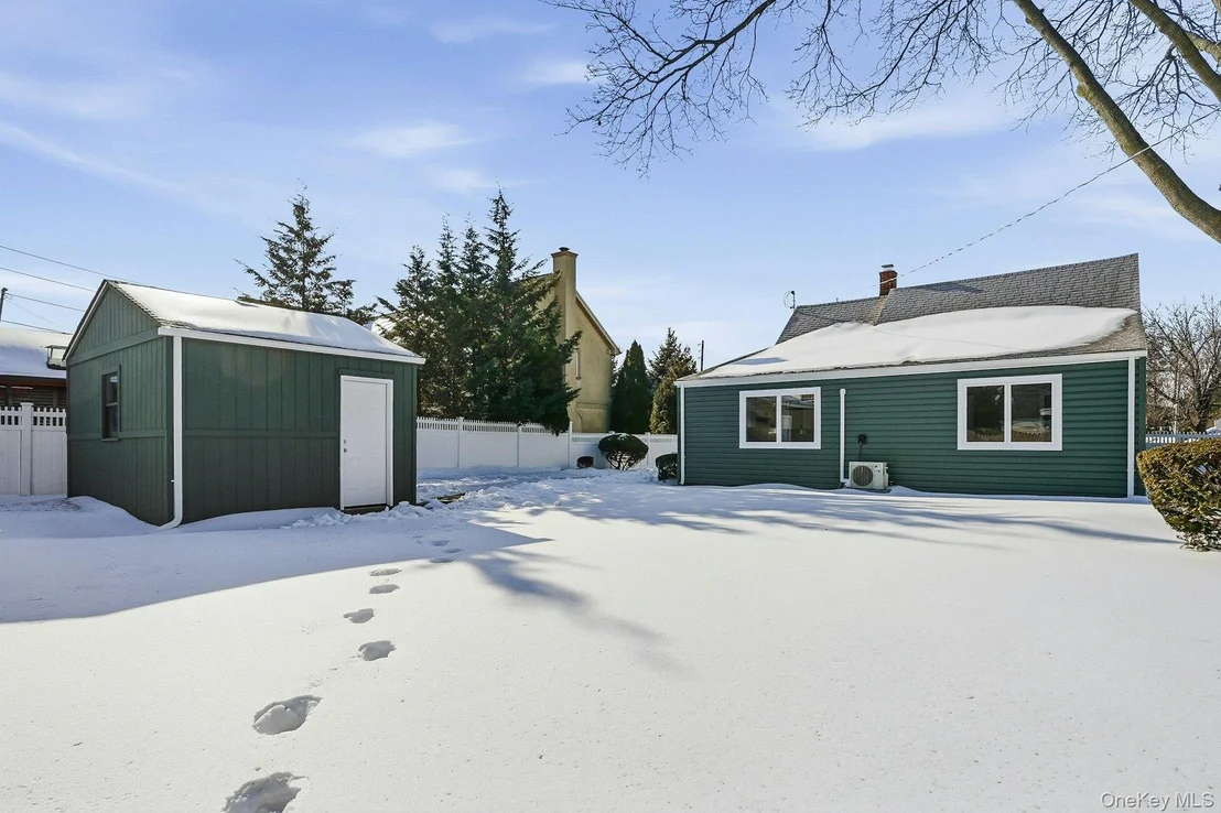 Photo of 73 Wolcott Road