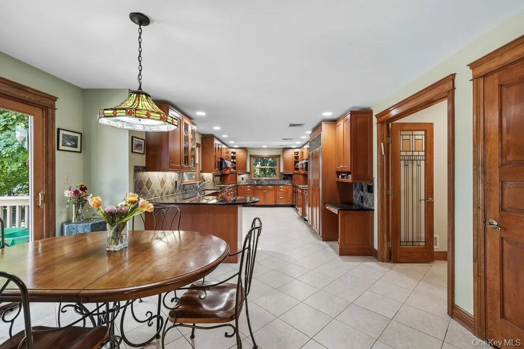Photo of 10 Rockingham Road