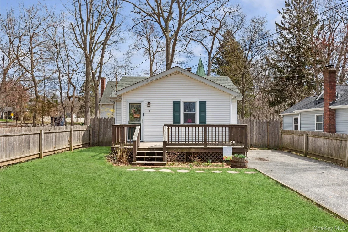 Photo of 7 Upton Drive