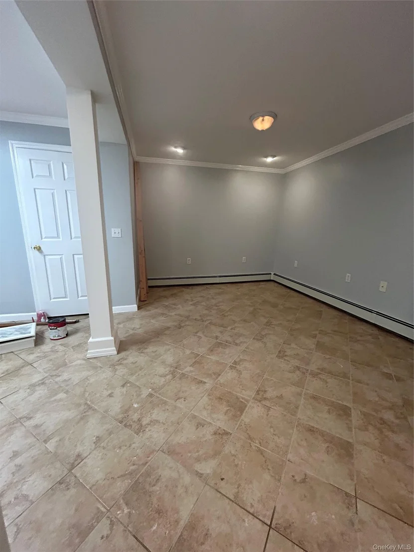 Photo of 207 Morsemere Avenue