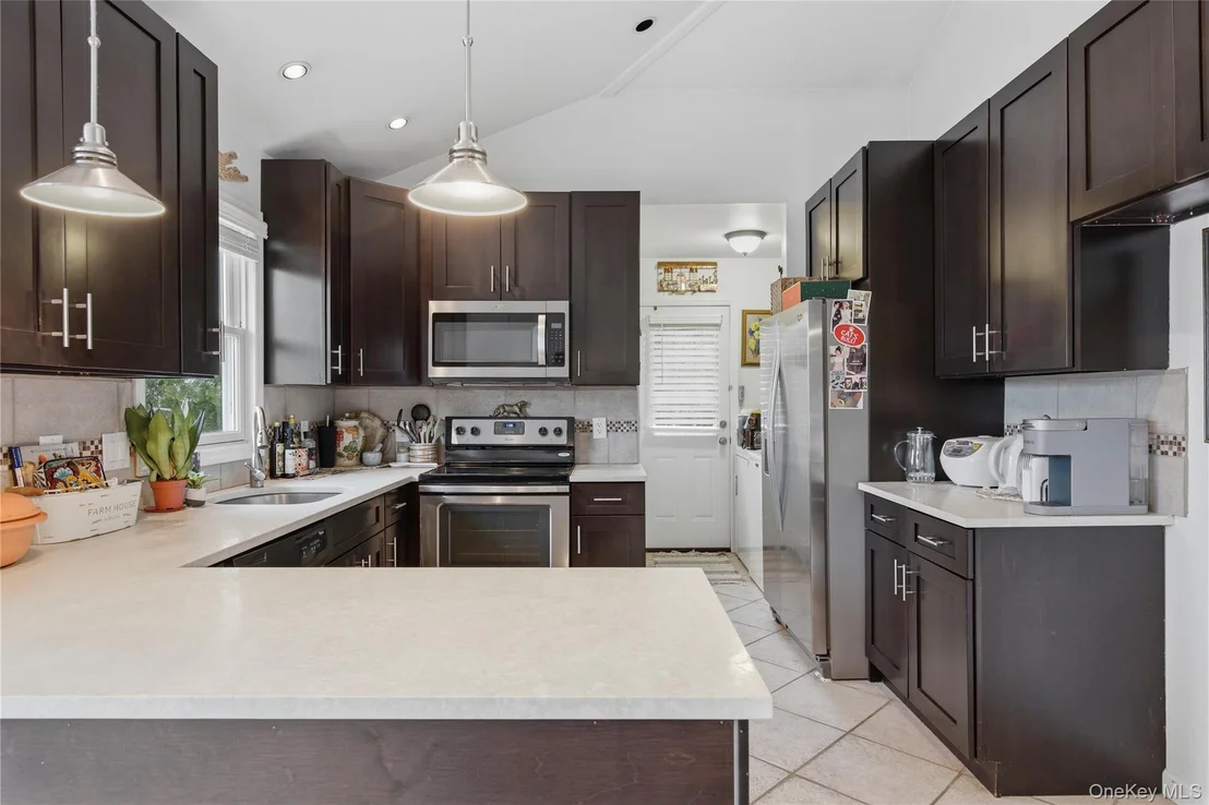 Photo of 5 Argonne Road W