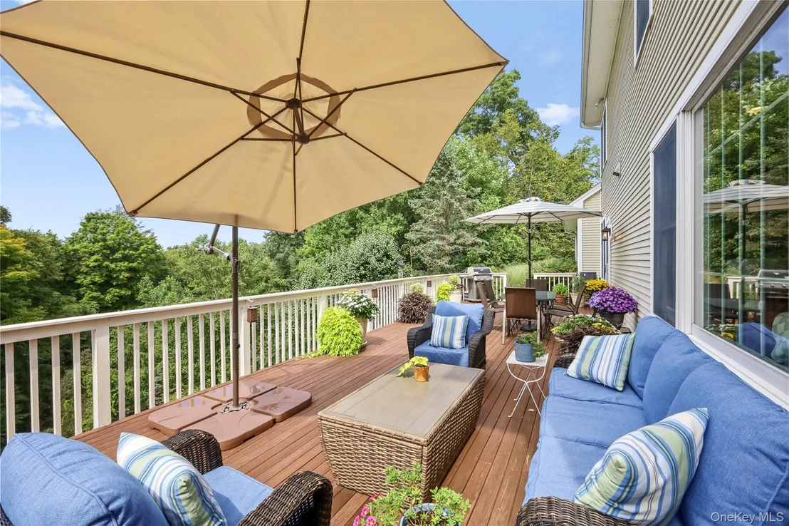 Photo of 20 Parkview Circle