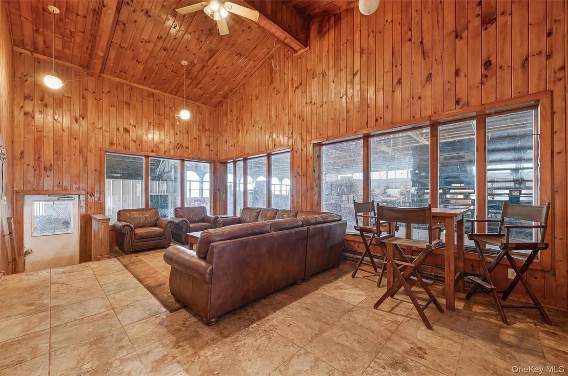 Photo of 285 Hill Road