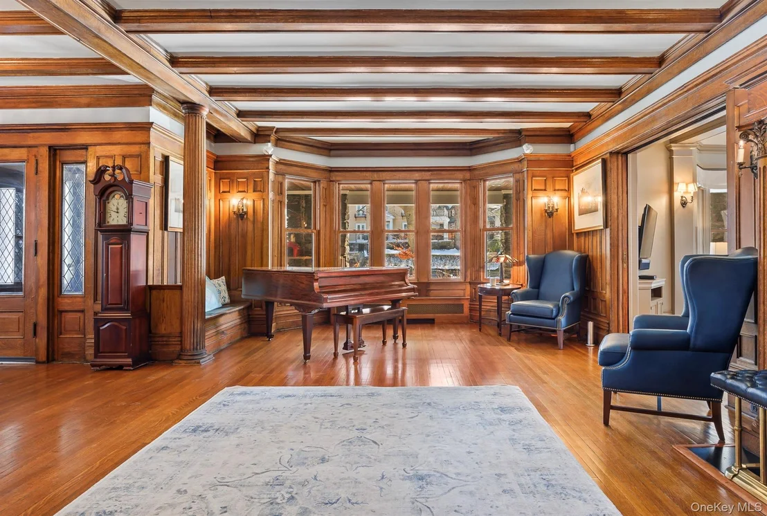 Photo of 65 Harmon Avenue