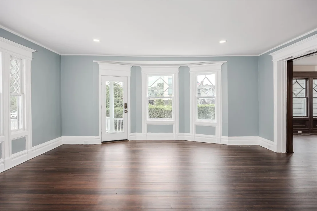 Photo of 131 Ostrander Avenue