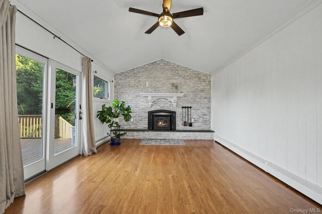 Photo of 76 Eleanor Drive