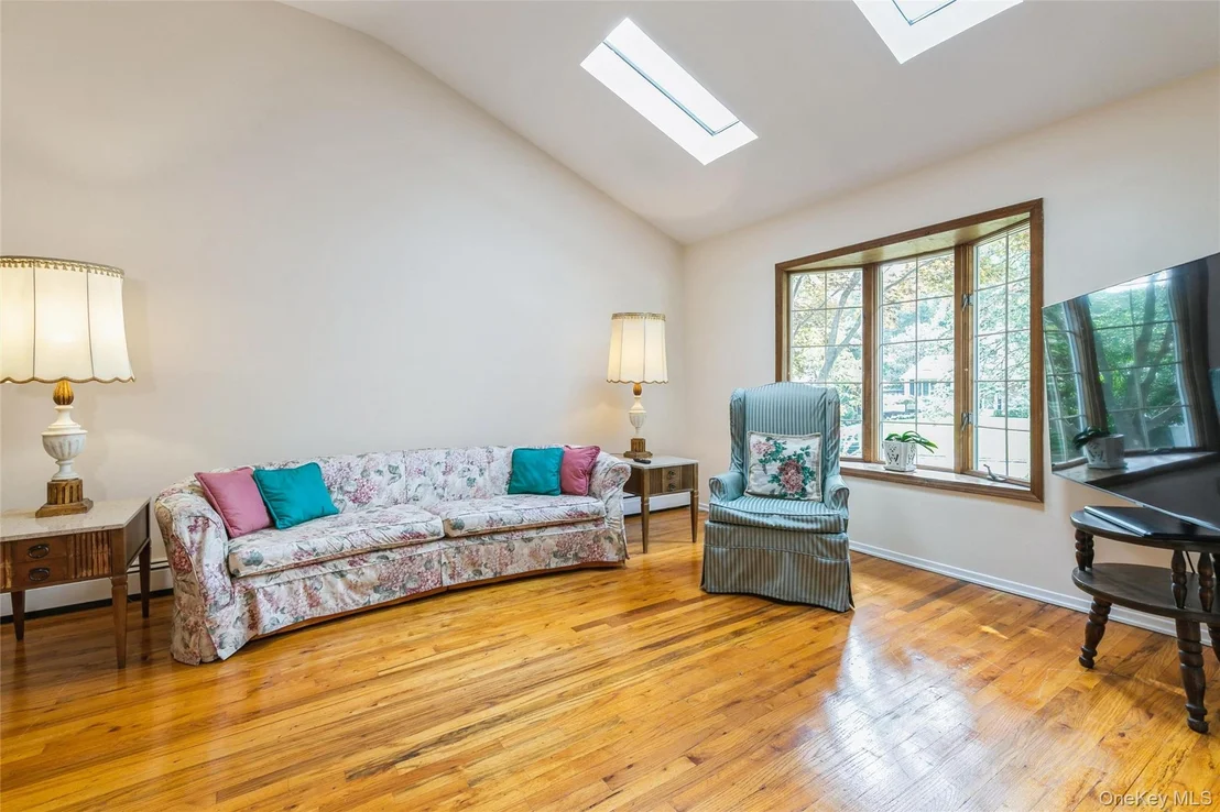 Photo of 22 Sheryl Crescent