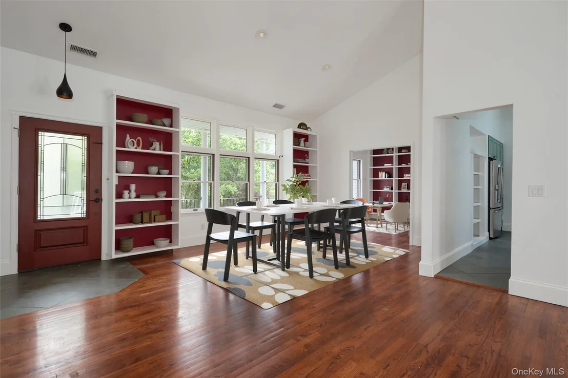 Photo of 37 Mansion Drive
