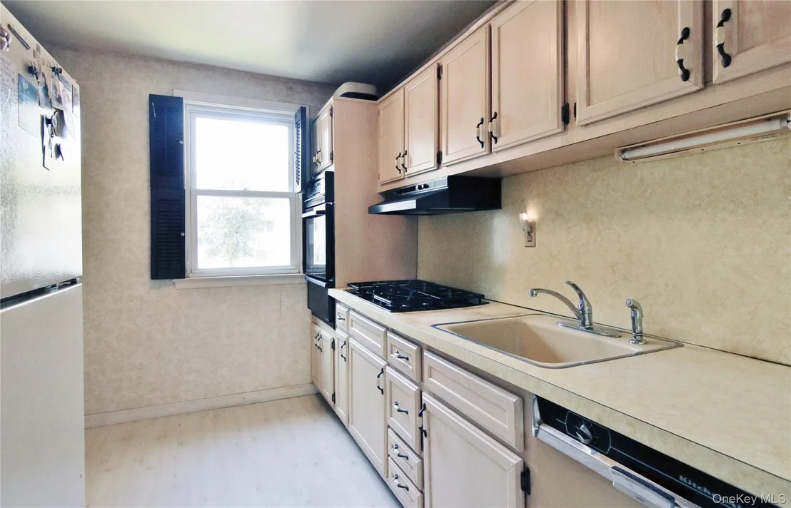 Photo of Unit A at 35 Avon Circle