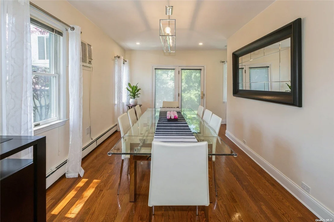 Photo of 110 Cushing Avenue