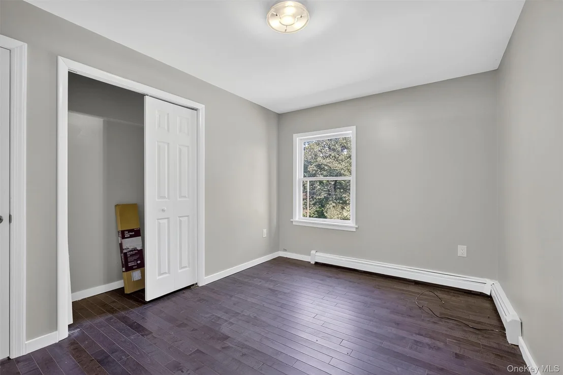 Photo of 619 Creekside Road