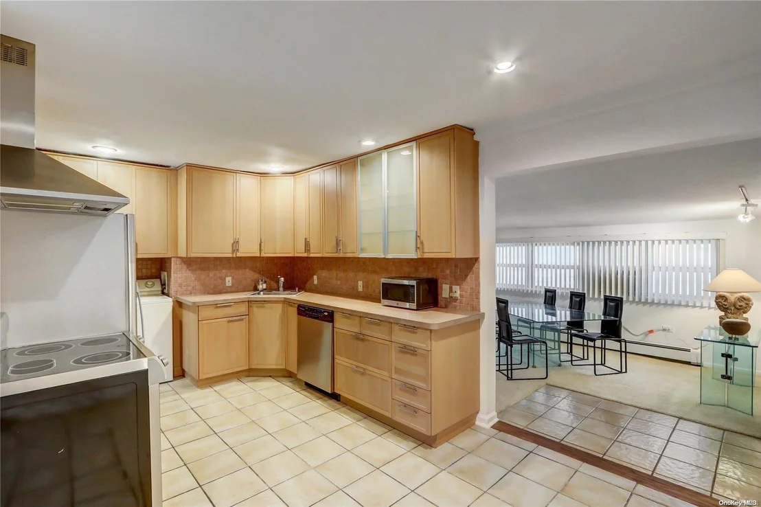 Photo of 295 Herbert Place