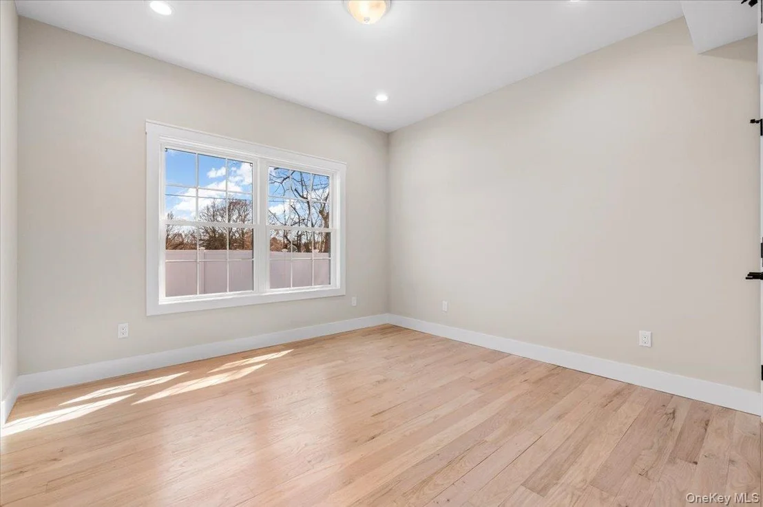 Photo of 32 Sherman Road