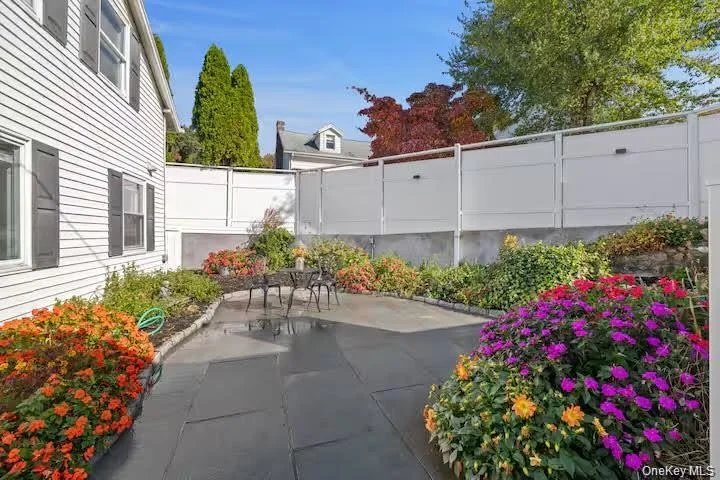 Photo of 31 Wayne Avenue