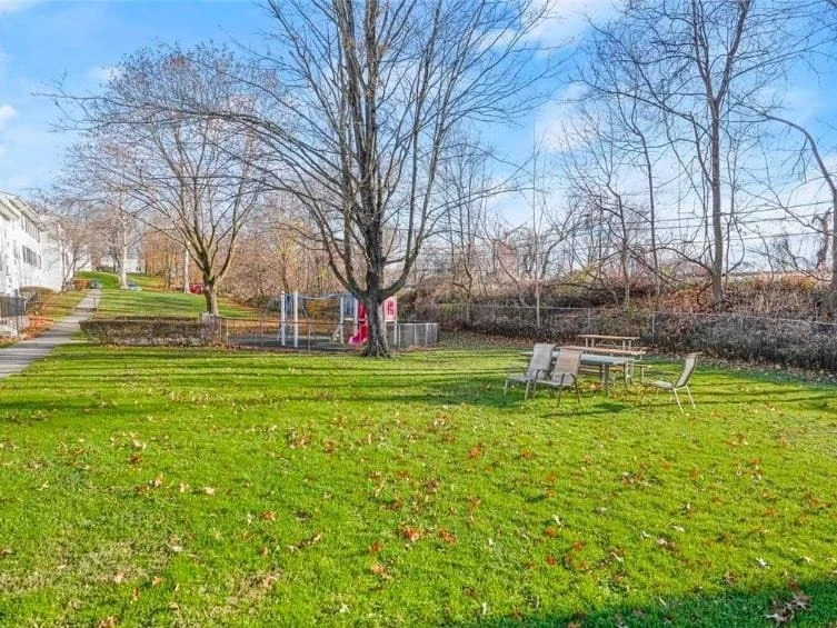Photo of Unit D at 55 Avon Circle