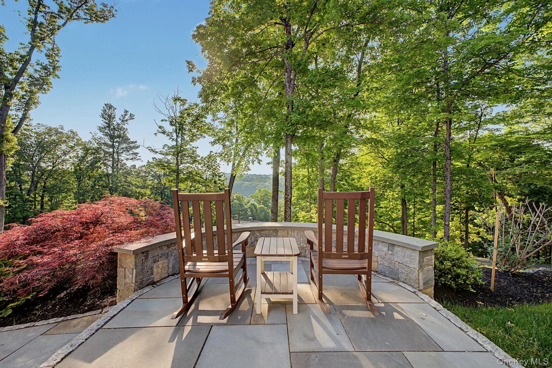 Photo of 40 Hamilton Drive