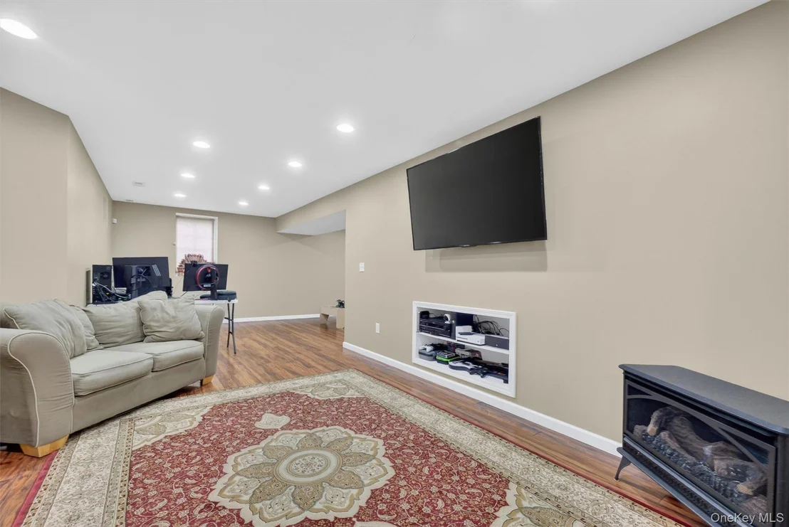 Photo of 14 Galloway Lane