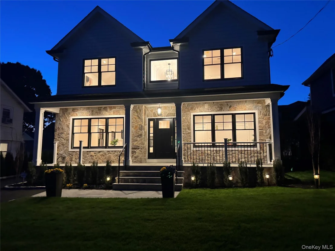 Photo of 33 3rd Street