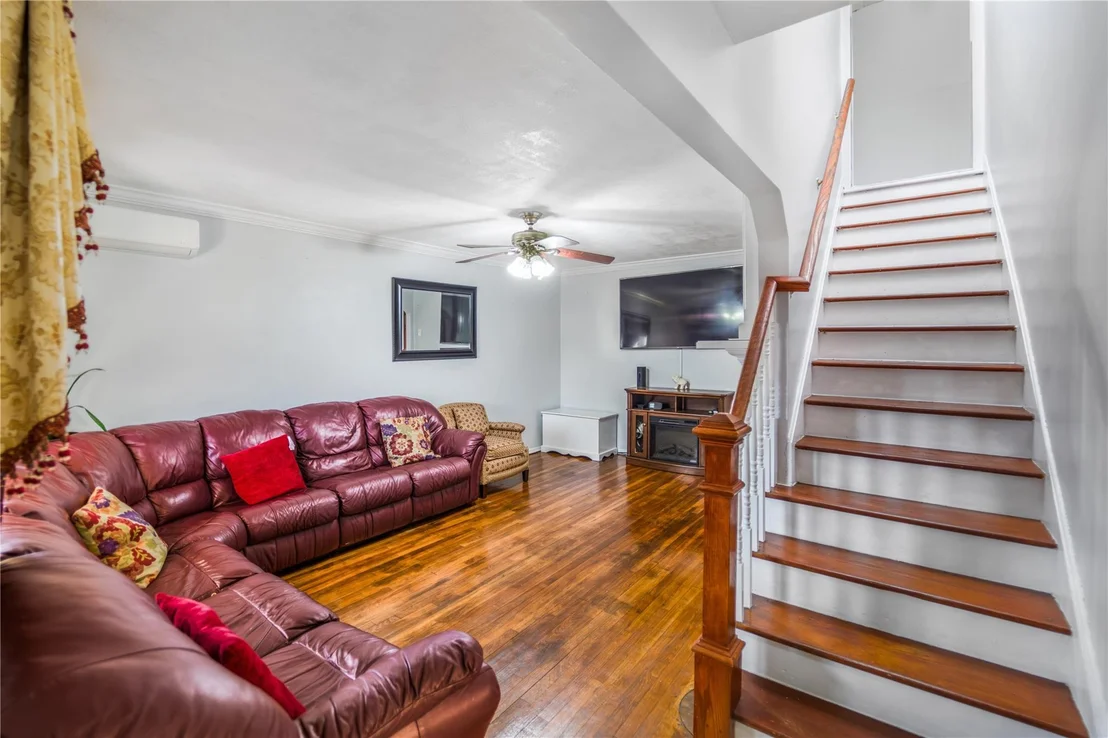 Photo of 49 Perry Street