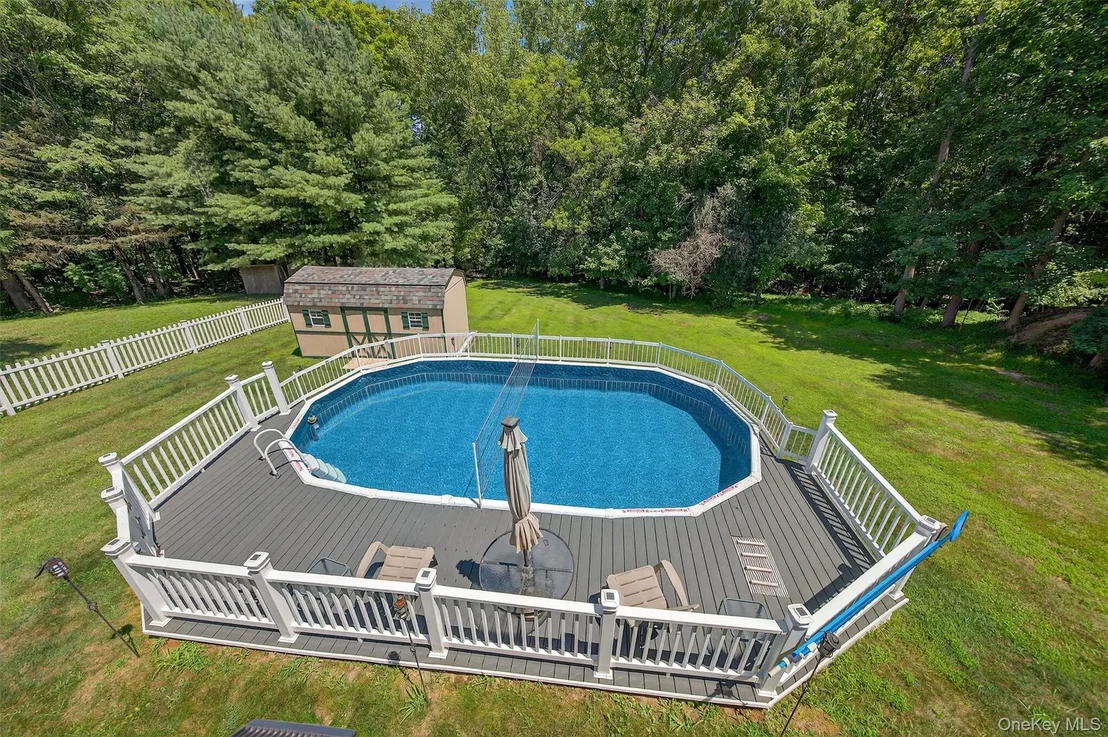 Photo of 95 Rolling Meadows Road