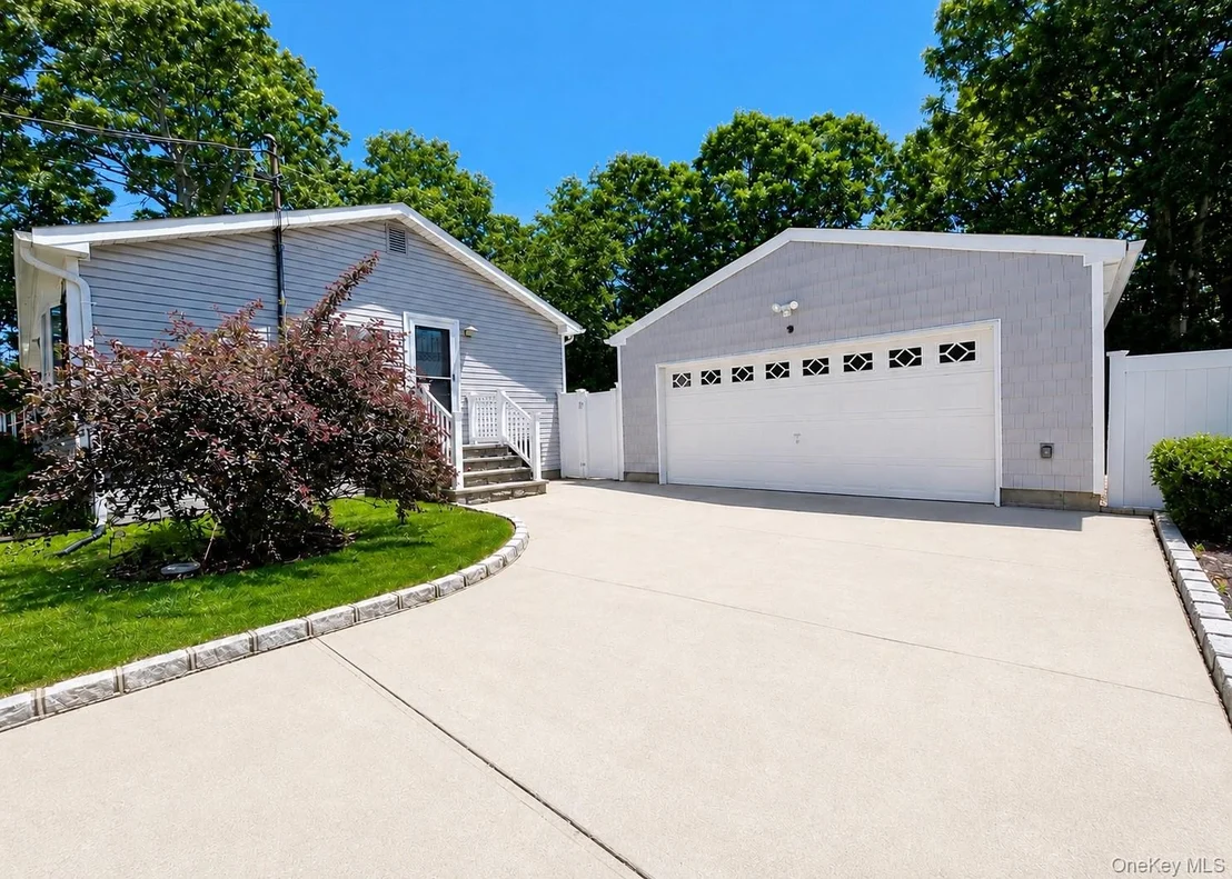 Photo of 65 Winston Drive