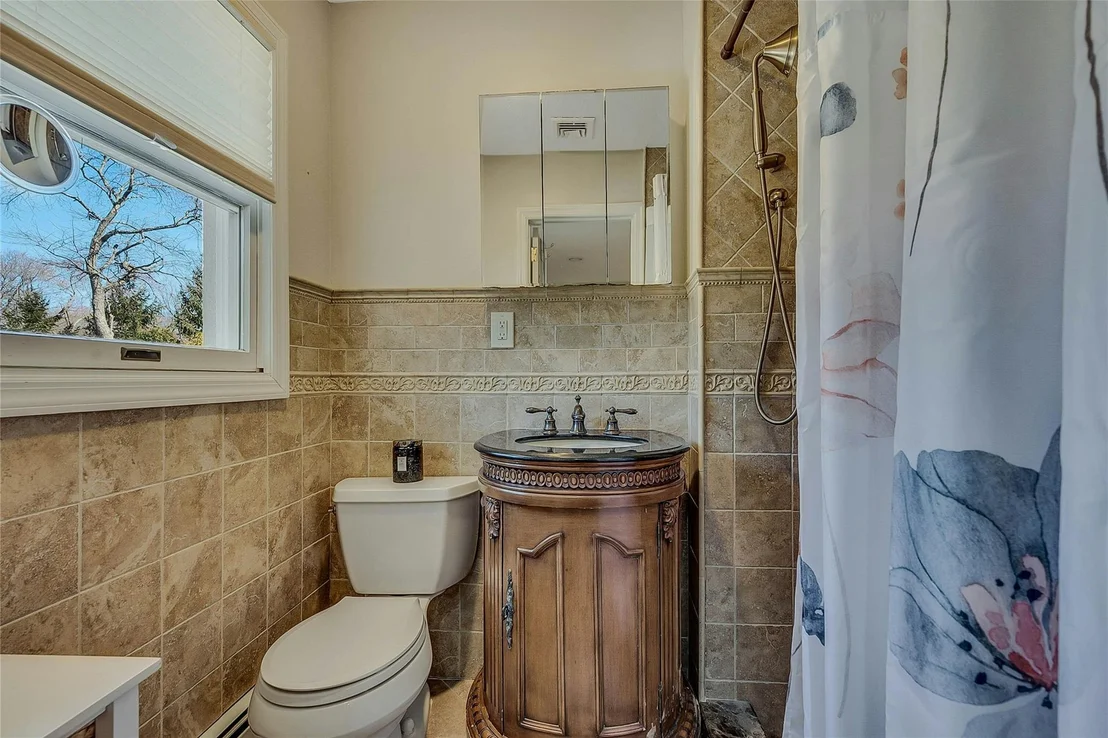 Photo of 166 Cold Spring Road