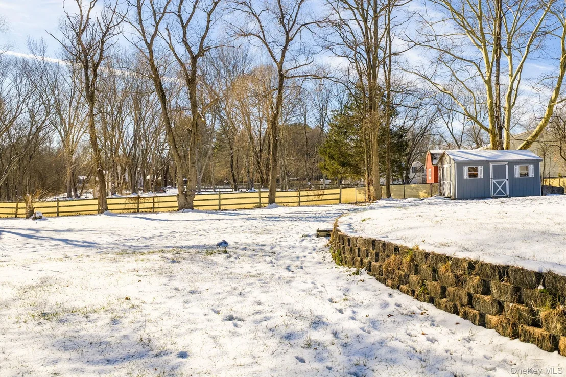 Photo of 100 Maybrook Road
