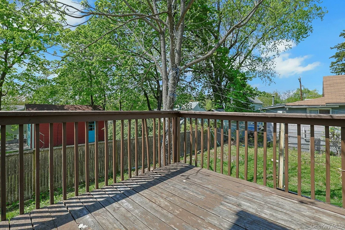 Photo of 6 Willow Avenue