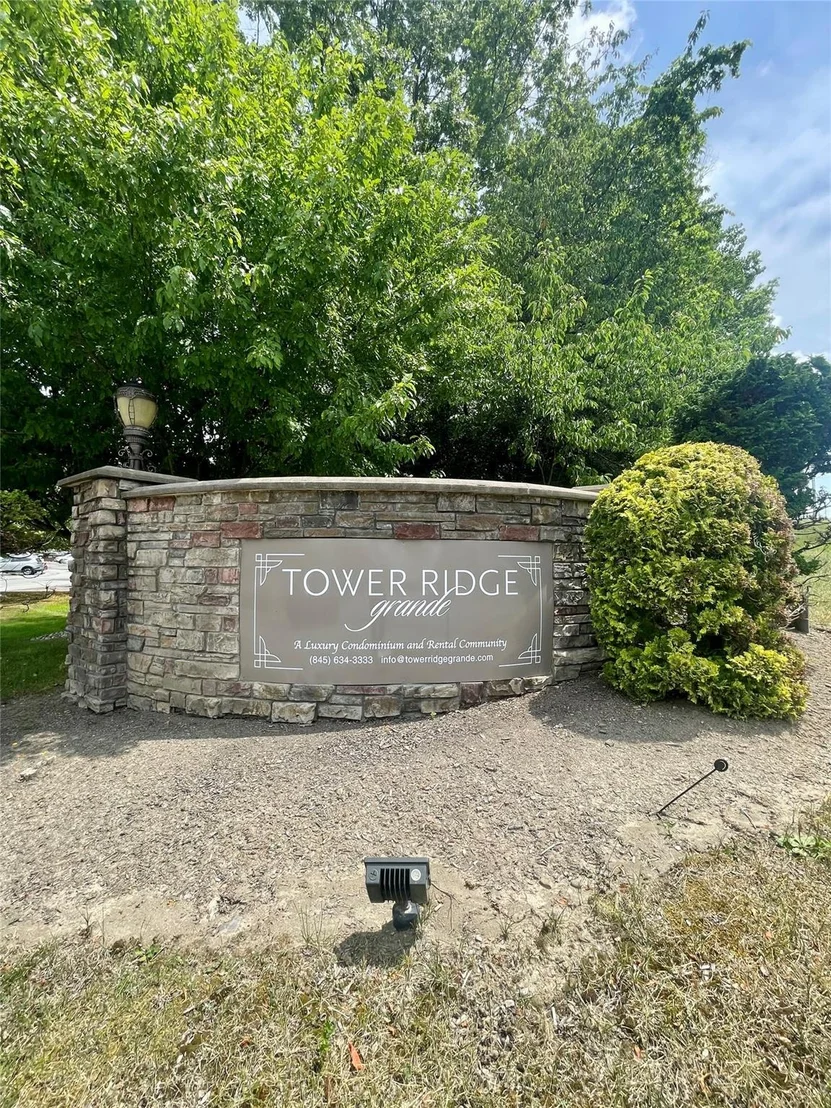Photo of 936 Tower Ridge Circle