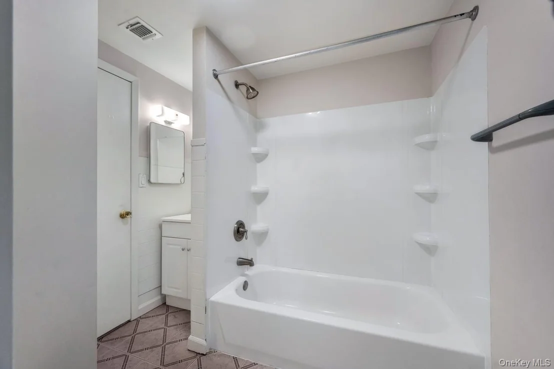 Photo of 105 Browns Road