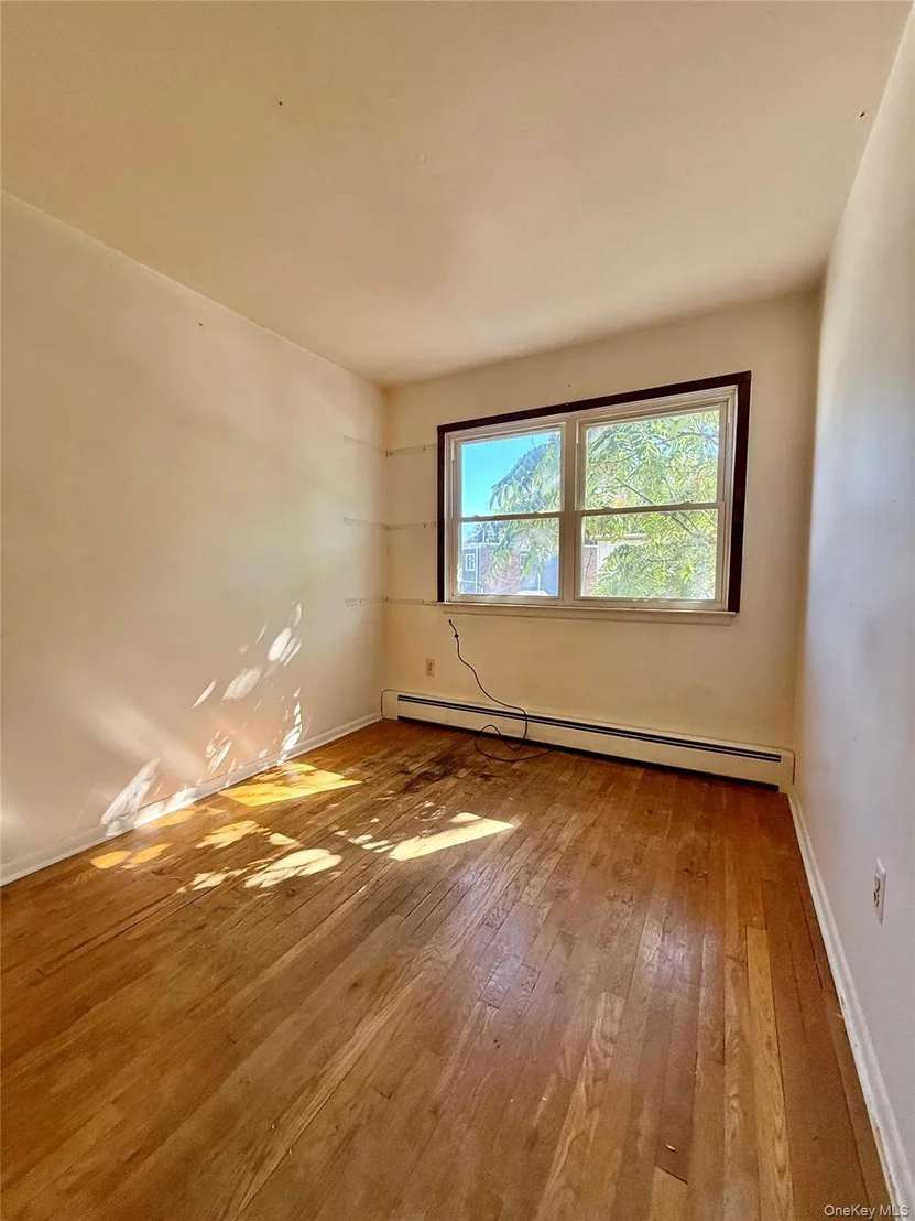 Photo of 160 Halgren Crescent