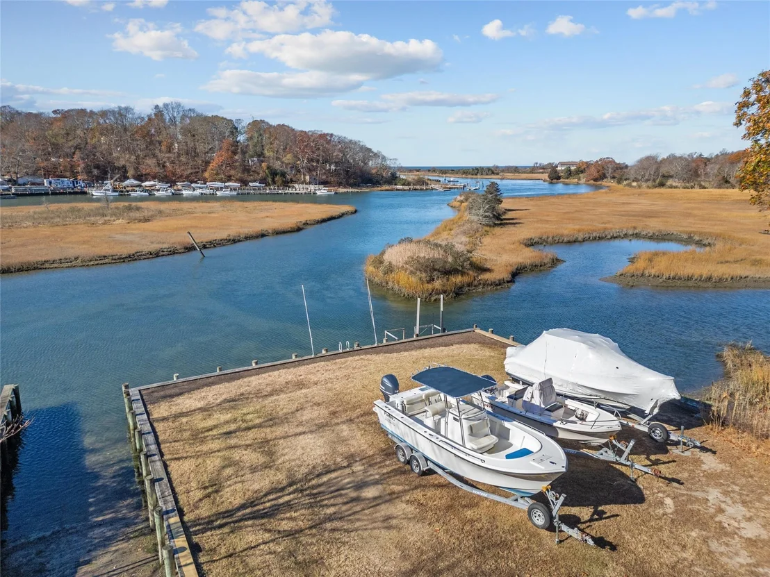 Photo of 730 Sebastians Cove